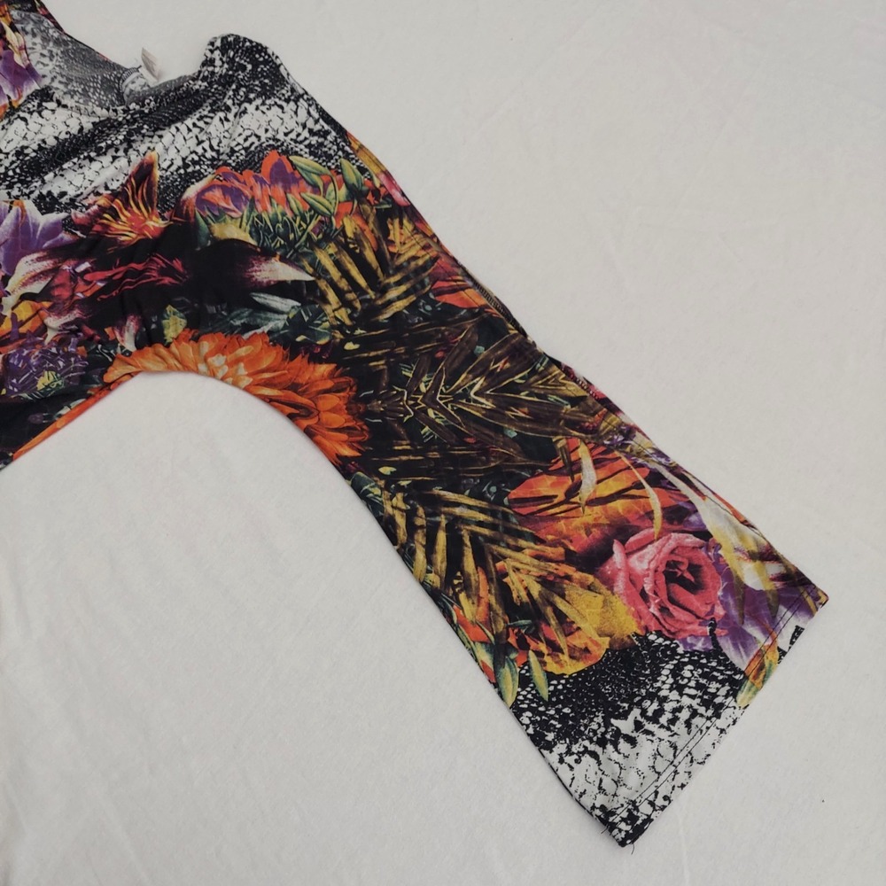 Monroe & Main Floral Abstract Top Women 2X Bell Sleeve Slit Arm Boho Artsy Flowy - Picture 5 of 16